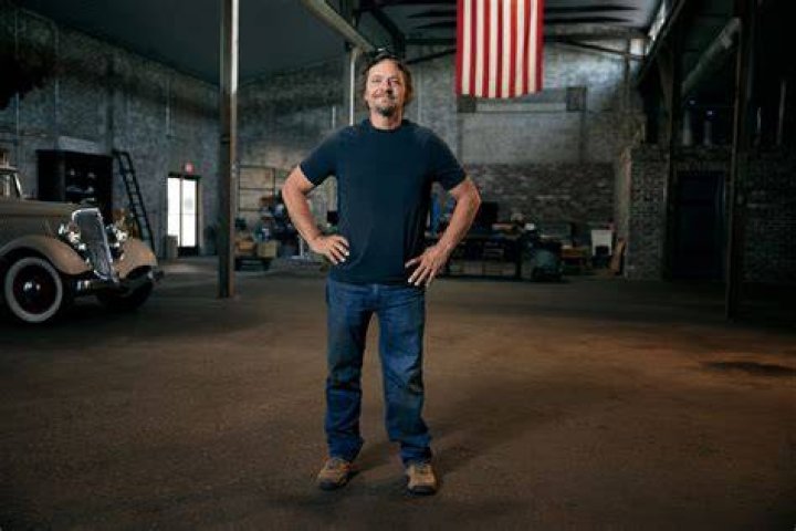 American Pickers: Jersey Jon's Leg - Iconic Finds & Stories