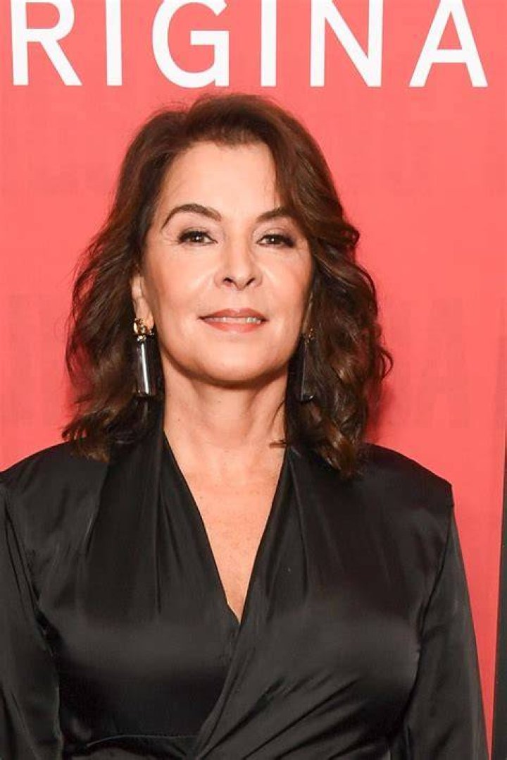 Annabella Sciorra: Celebrating the Journey of a Talented Actress and Passionate Activist