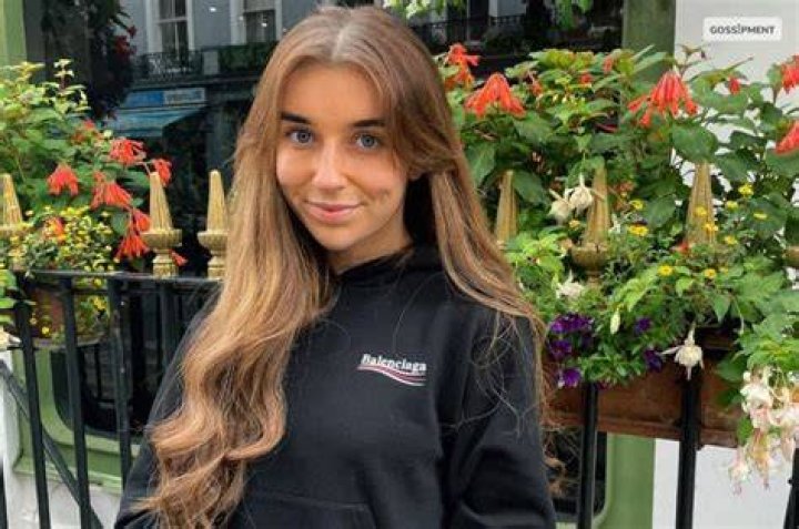 Daisy Drew UK: A Rising Star in the Modeling Industry