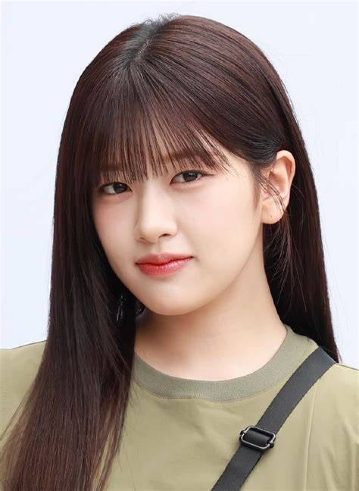 Discovering An Yu-jin's Age: Insights into Her Life, Career, and Influence