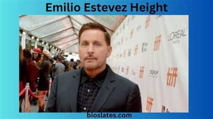 Emilio Estevez Height: How Tall Is the Actor?