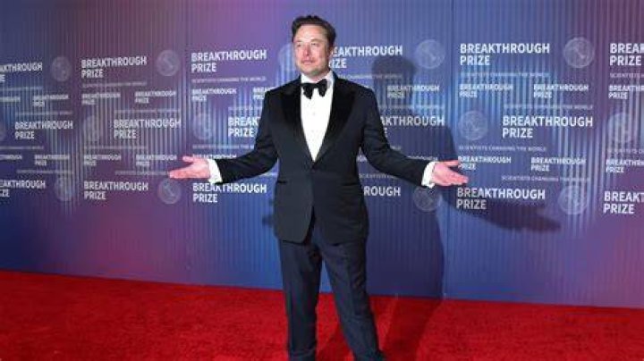How Tall Is Elon Musk? Discover the Real Facts About His Height