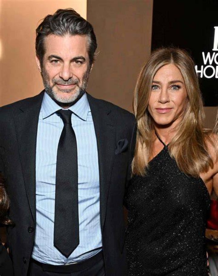 Jennifer Aniston Spouse: A Comprehensive Look Into Her Love Life
