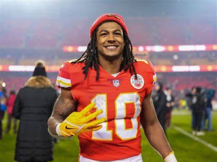 Kansas City Chiefs' Pacheco Parents: Family History & Background