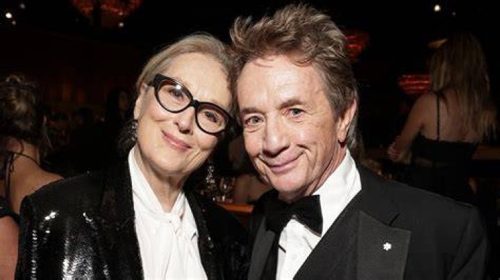 Meryl Streep & Martin Short: Hilarious Duo - Golden Globe Premiere!