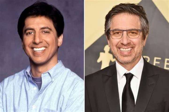 Ray Romano & Everybody Loves Raymond Cast Today - Where Are They Now?