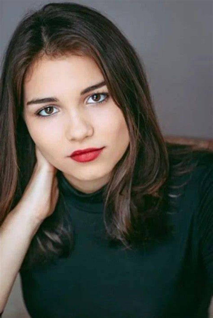 Samantha Cerny: The Rising Star in the Entertainment Industry