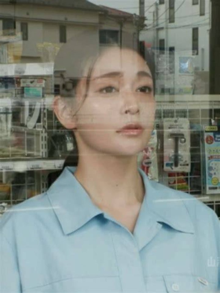 Tachibana Mary: The Rising Star of Japanese Entertainment