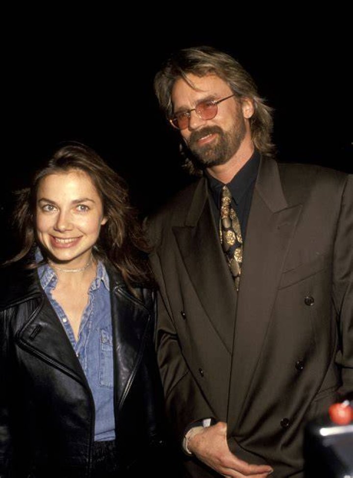 Who is Justine Bateman's Husband? Discover the Man Behind the Actress